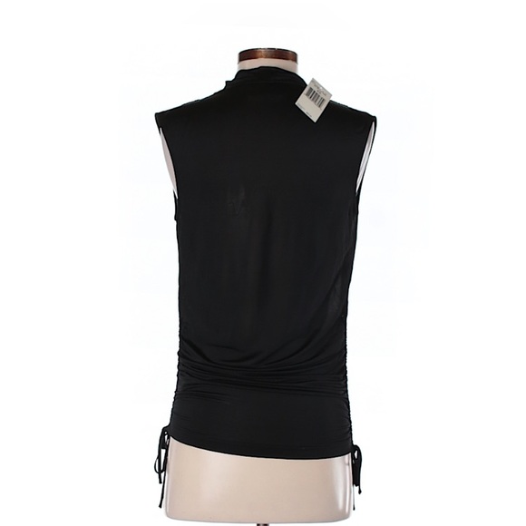 Guess Short Sleeve Blouse - Picture 2 of 2